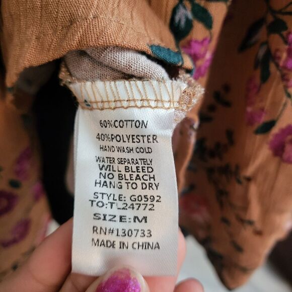 Umgee floral off the shoulder top for women, size M - Picture 10 of 10